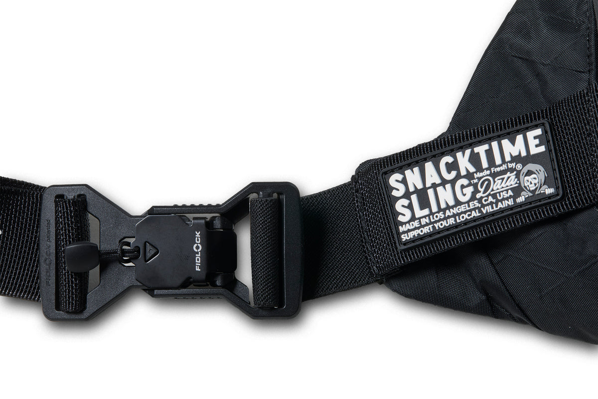 Snacktime Sling™ (X-PAC - Black / Light Grey Inner) - datacrew
