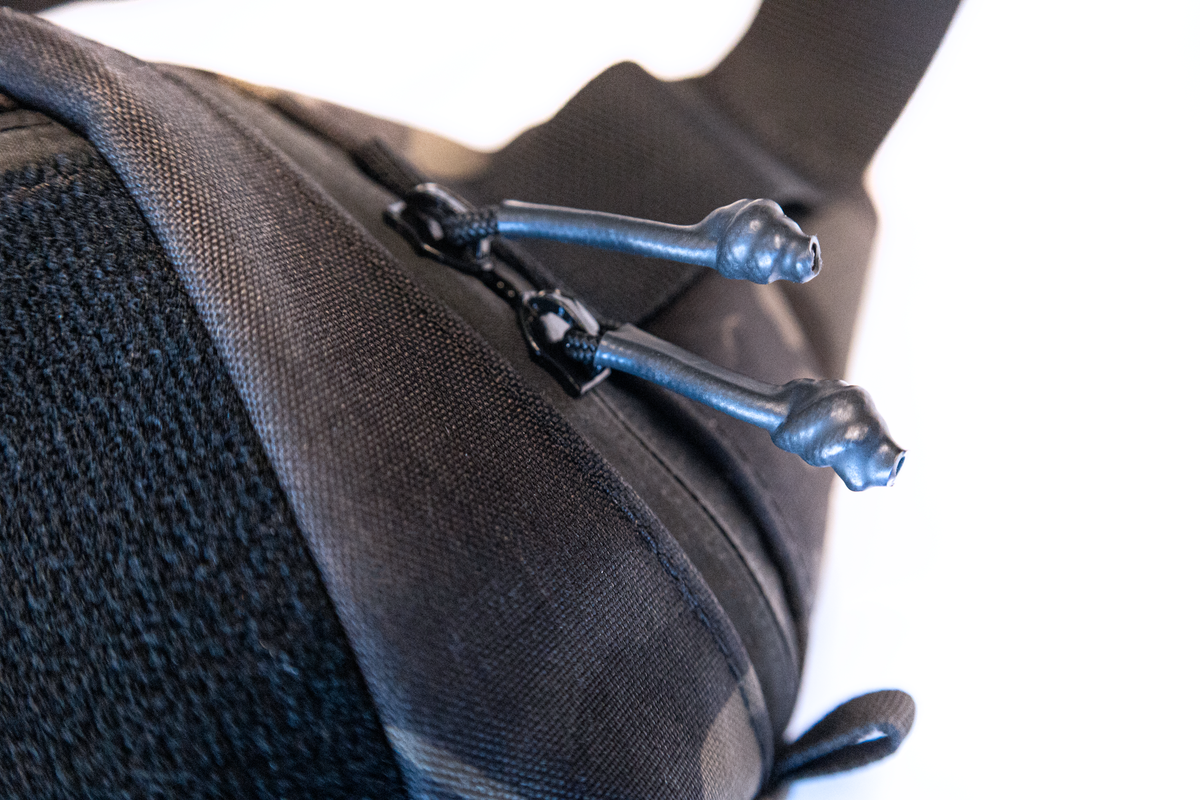 Snacktime Sling™ MultiCam Black Squadron® - datacrew
