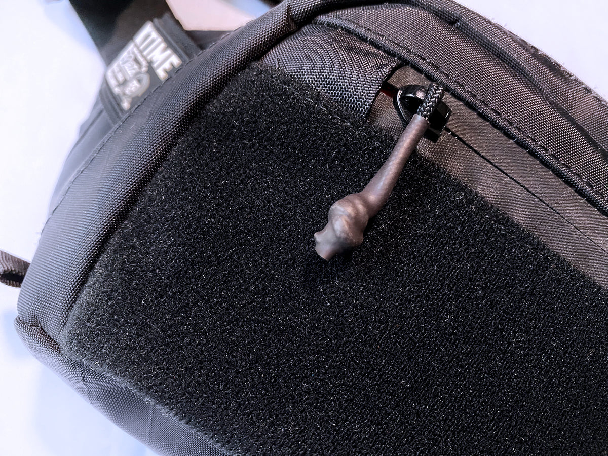 Snacktime Sling™ (X-PAC - Black) - datacrew