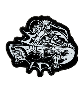 Skate or Die Pin - datacrew