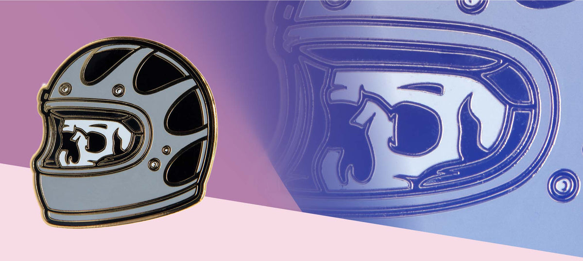 Skull Helmet Pin - datacrew